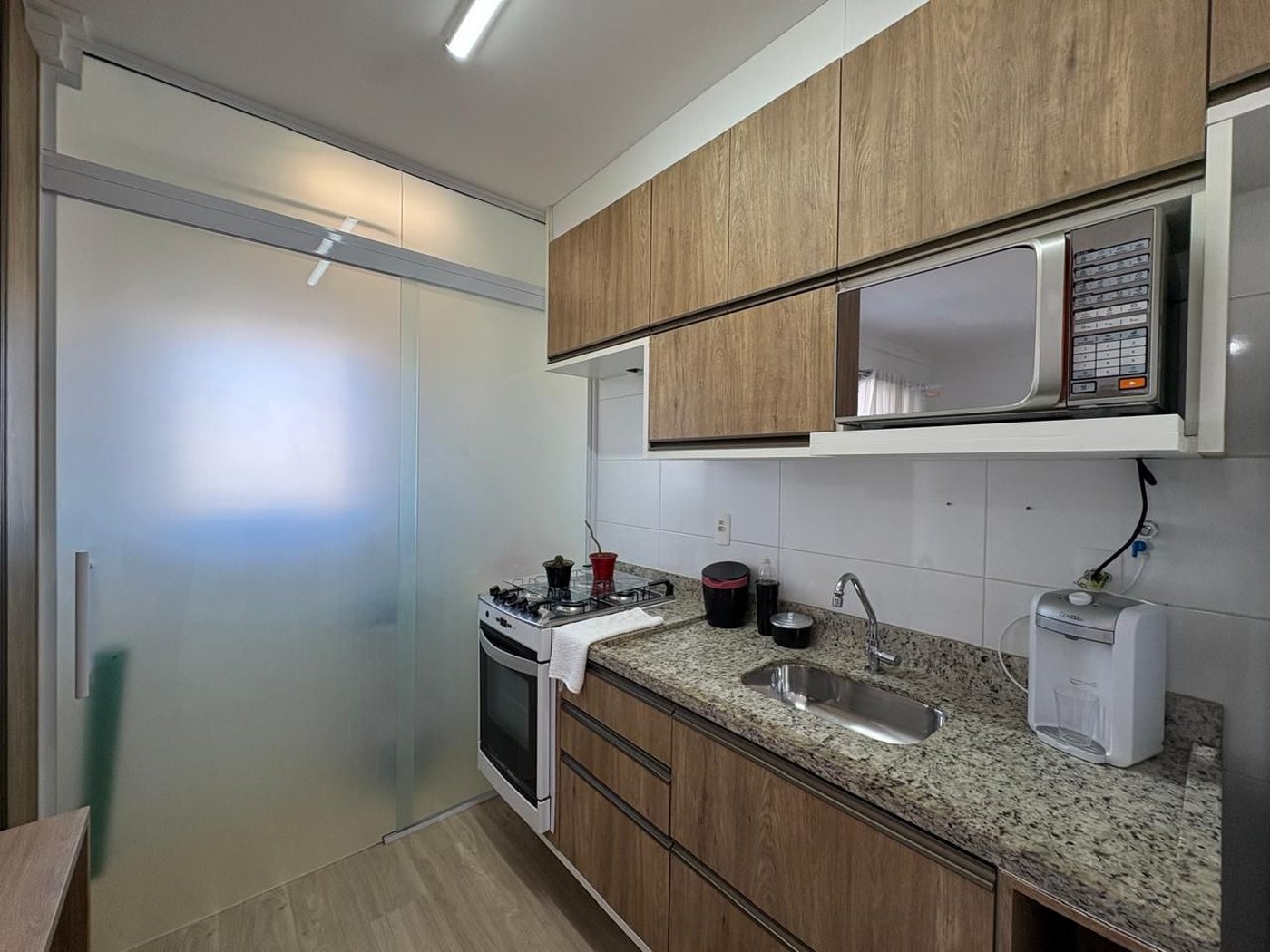 Apartamento com 2 dormitórios à venda, 65 m² por R$ 650.000,00 - Boqueirão - Santos/SP