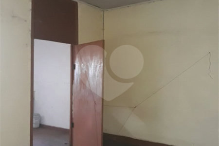 Casa à venda com 2 quartos em Lapa de Baixo, São Paulo, SP