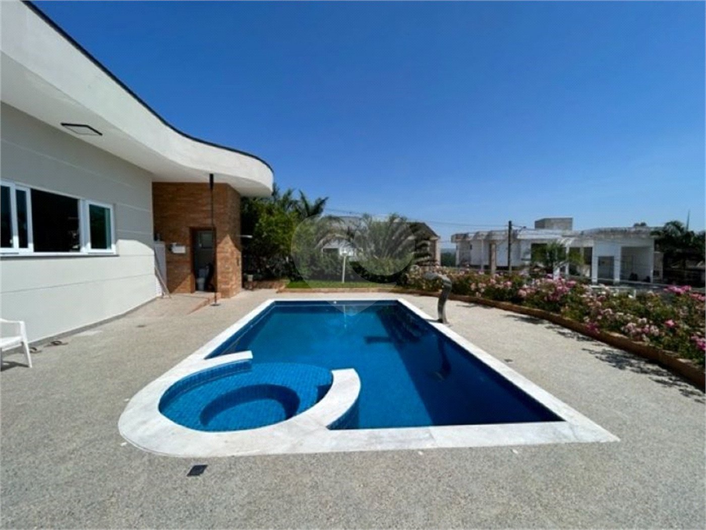 Casa à venda com 4 suítes no condomínio Aruã Eco Park, Mogi das Cruzes - SP