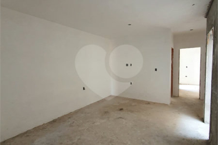 Apartamento à venda com 2 quartos, sendo 1 suíte,  em Jardim Stella, Santo André, SP
