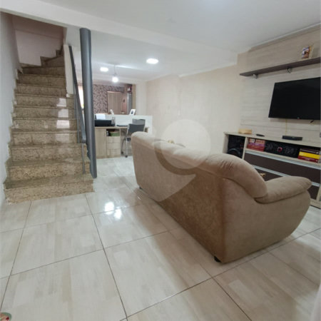 Sobrado à venda com 2 quartos em Vila Medeiros, São Paulo, SP