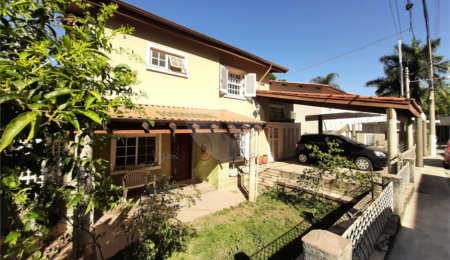 Casa à venda ou para alugar com 3 quartos, sendo 2 suítes,  no condomínio Chácara das Rosas, São Paulo - SP
