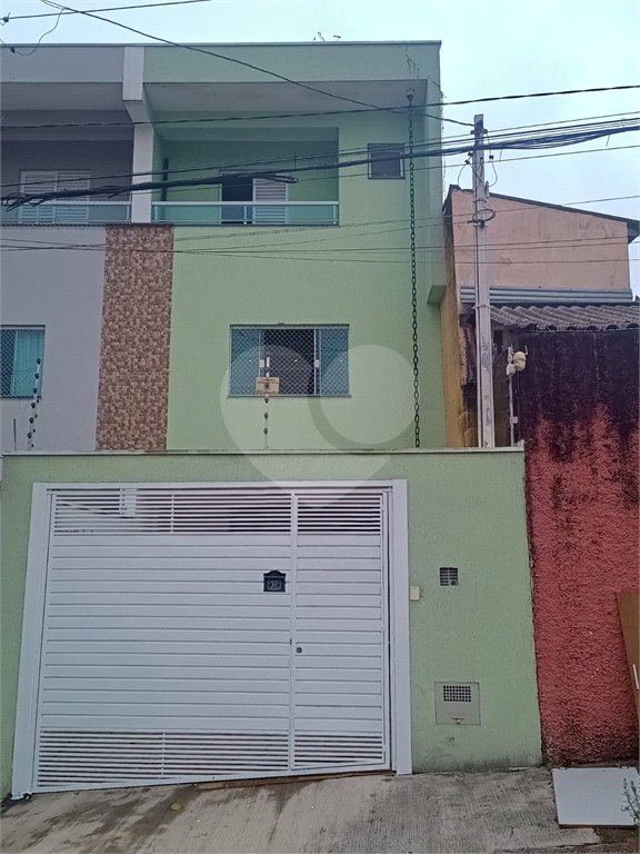 Sobrado à venda com 3 quartos, sendo 1 suíte, em Jardim do Estádio, Santo André, SP
