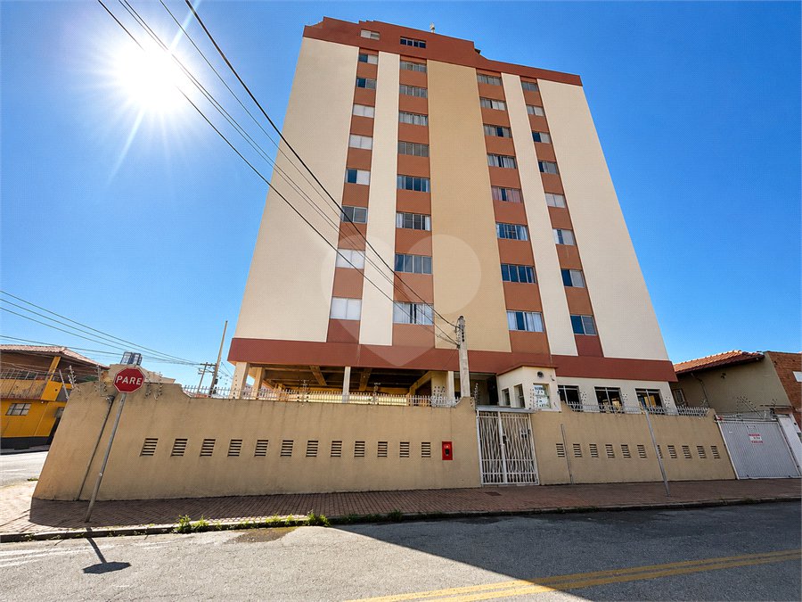 Apartamento à venda com 3 quartos, sendo 1 suíte,  em Vila Hortência, Sorocaba, SP