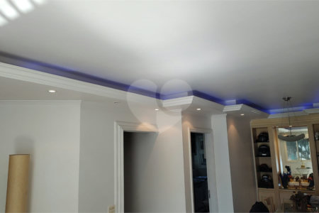Apartamento à venda com 3 quartos, sendo 1 suíte, em Vila Augusta, Guarulhos, SP