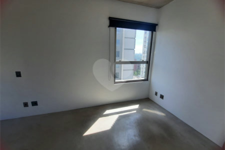 Apartamento à venda ou para alugar com 1 suíte em Jardim Fonte do Morumbi, São Paulo, SP