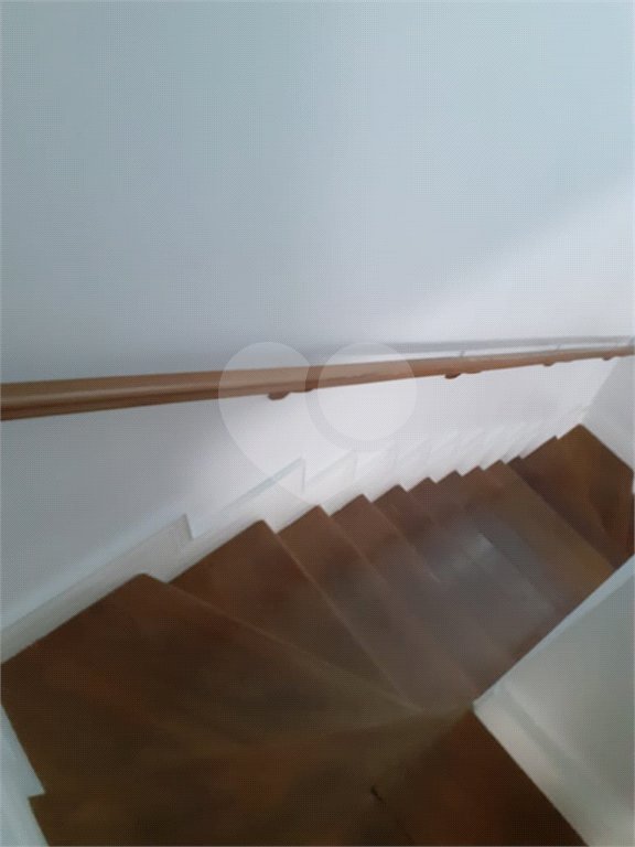 Casa à venda com 2 quartos, sendo 1 suíte, no condomínio Residencial Vila da Serra, São Paulo - SP