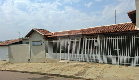 Casa Térrea à venda com 2 quartos, sendo 1 suíte, em Vila Nova Itapetininga, Itapetininga, SP