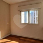 Apartamento à venda com 3 suítes em Vila Mariana, São Paulo, SP