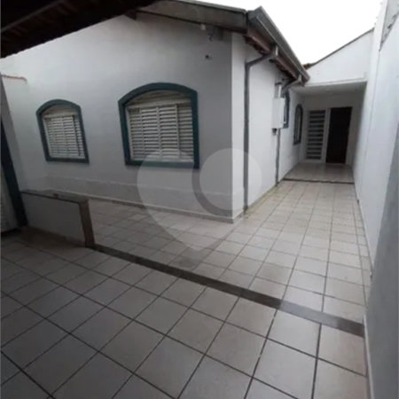 Casa à venda com 3 quartos, sendo 2 suítes,  em Conjunto Residencial Trinta e Um de Março, São José dos Campos, SP