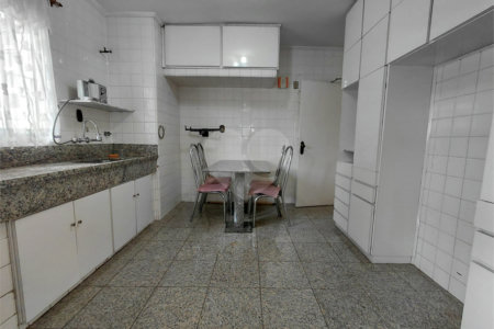 Apartamento à venda ou para alugar com 3 quartos, sendo 1 suíte, em Perdizes, São Paulo, SP