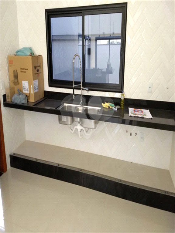 Casa à venda com 3 quartos, sendo 2 suítes, no condomínio Jardim Reserva Bom Viver de Indaiatuba, Indaiatuba - SP