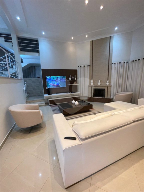 Casa à venda com 3 suítes no condomínio Aruã Ecopark Lagos, Mogi das Cruzes - SP