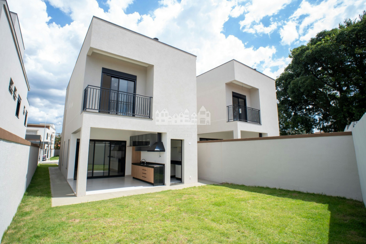 Casa para alugar com 3 suítes no condomínio Juca 700, Atibaia - SP
