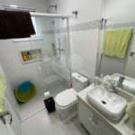Casa à venda com 1 quarto, sendo 3 suítes, no condomínio Aruã Brisas I, Mogi das Cruzes - SP