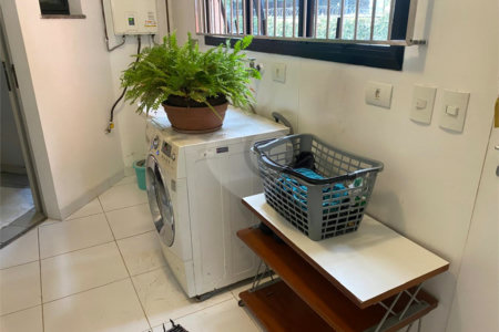 Apartamento à venda com 3 suítes em Vila Andrade, São Paulo, SP