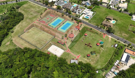 Terreno à venda no condomínio Residencial Village Saint Charbel, Araçoiaba da Serra - SP