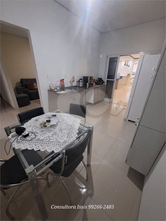 Casa à venda com 3 quartos, sendo 1 suíte, em Morada da Serra, Cuiabá, MT