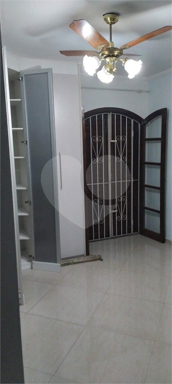 Sobrado à venda com 2 quartos em Tremembé, São Paulo, SP
