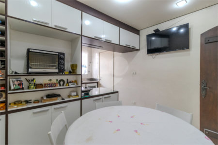 Apartamento à venda com 3 quartos, sendo 1 suíte,  em Granja Julieta, São Paulo, SP
