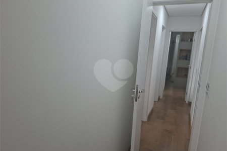 Apartamento à venda com 3 quartos, sendo 1 suíte,  no Centro, Itapetininga, SP