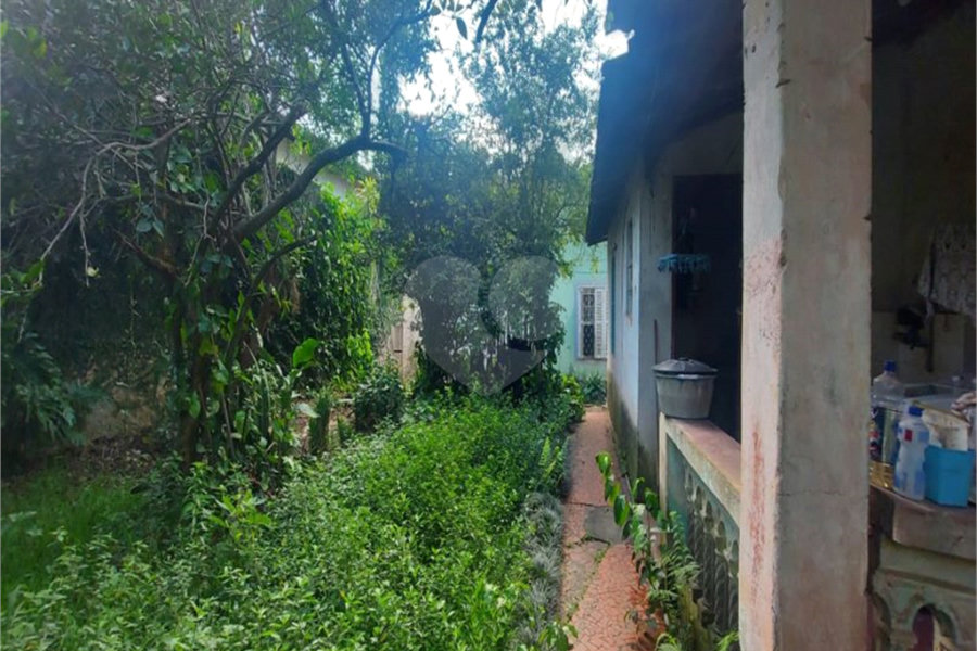Casa Térrea à venda com 3 quartos, sendo 1 suíte, em Jardim Floresta, São Paulo, SP