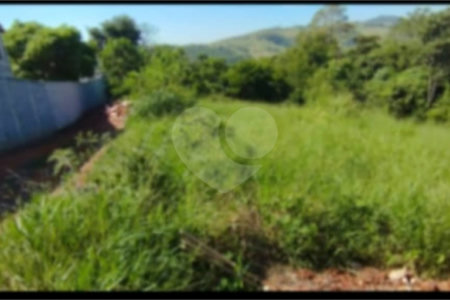 Terreno à venda no condomínio Loteamento Monte Cristo, Piracaia - SP