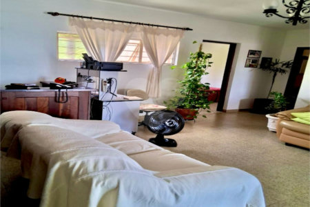 Chácara à venda com 4 quartos, sendo 1 suíte,  em Colinas II, Araçoiaba da Serra, SP