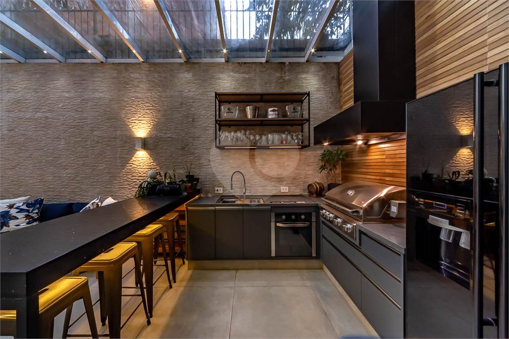 Casa à venda com 4 suítes no condomínio Ville Bosqueé, São Paulo - SP