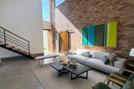 Casa à venda com 4 suítes no condomínio Itaporã, Atibaia - SP