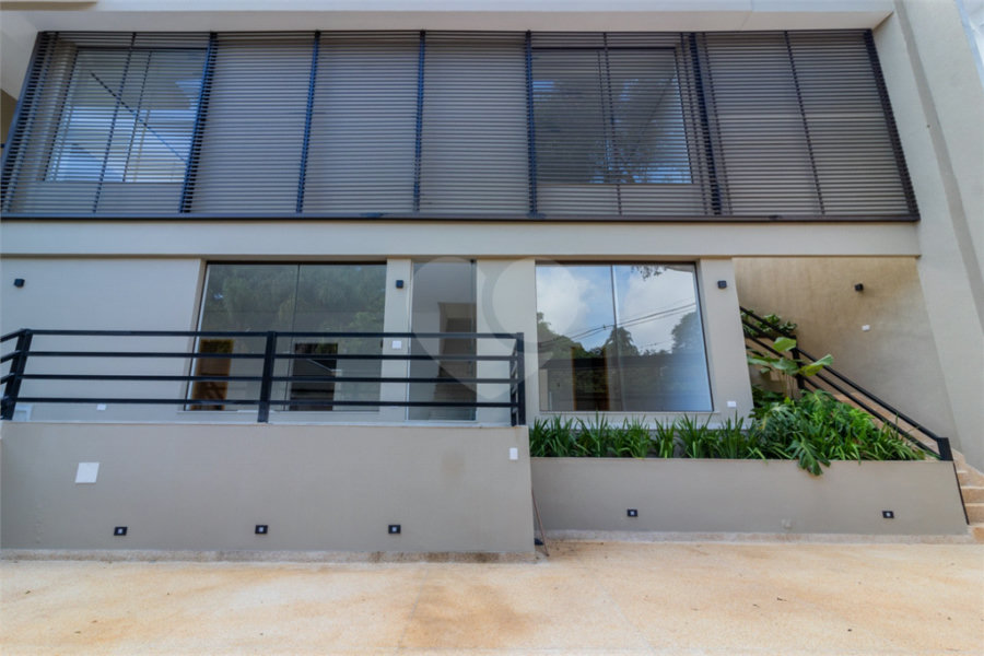 Casa à venda com 4 quartos, sendo 1 suíte, em Jardim Guedala, São Paulo, SP