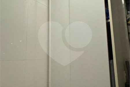 Apartamento à venda com 2 quartos, sendo 1 suíte, em Vila Olímpia, São Paulo, SP