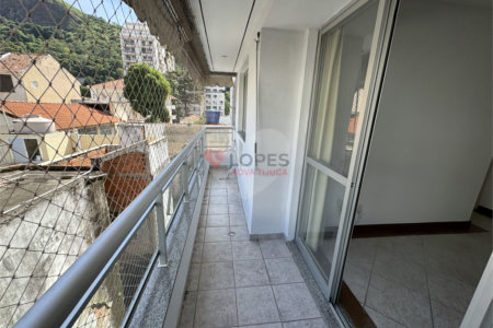Apartamento à venda com 3 quartos, sendo 1 suíte, em Grajaú, Rio de Janeiro, RJ