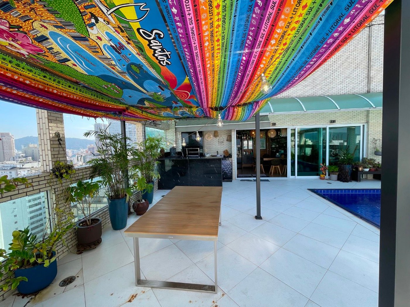 Cobertura com 3 dormitórios à venda, 320 m² por R$ 3.100.000,00 - Gonzaga - Santos/SP