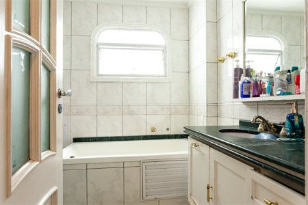 Apartamento à venda com 4 quartos, sendo 1 suíte, em Jardim Marajoara, São Paulo, SP