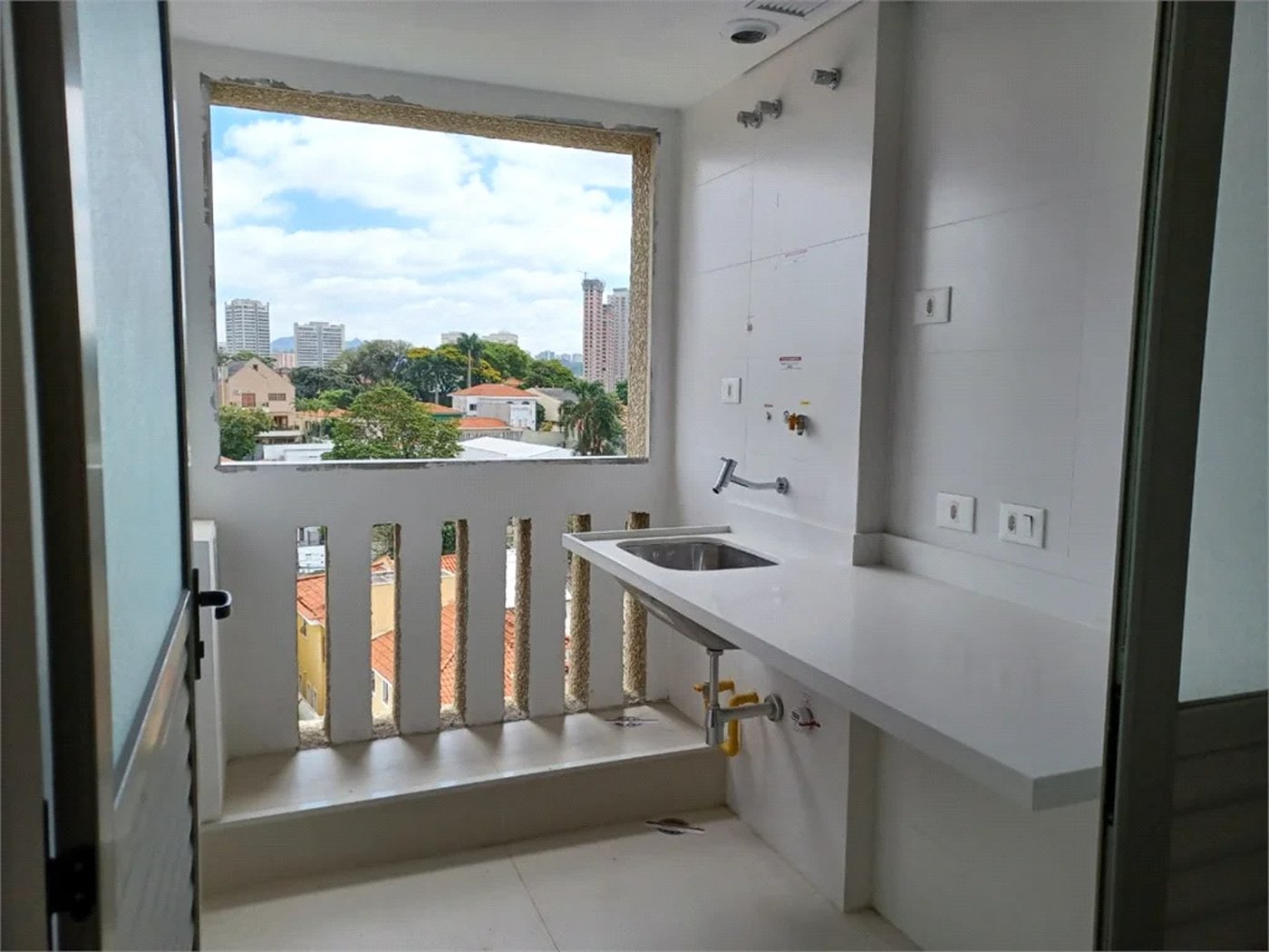 Cobertura à venda com 3 quartos, sendo 2 suítes, em Lapa, São Paulo, SP