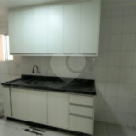Apartamento com 2 Dormitórios , amplo com 77 metros e com vaga de garagem fixa