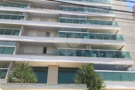 APARTAMENTO MOBILIADO EM FRENTE AO SHOPPING 02 DORMITÒRIOS