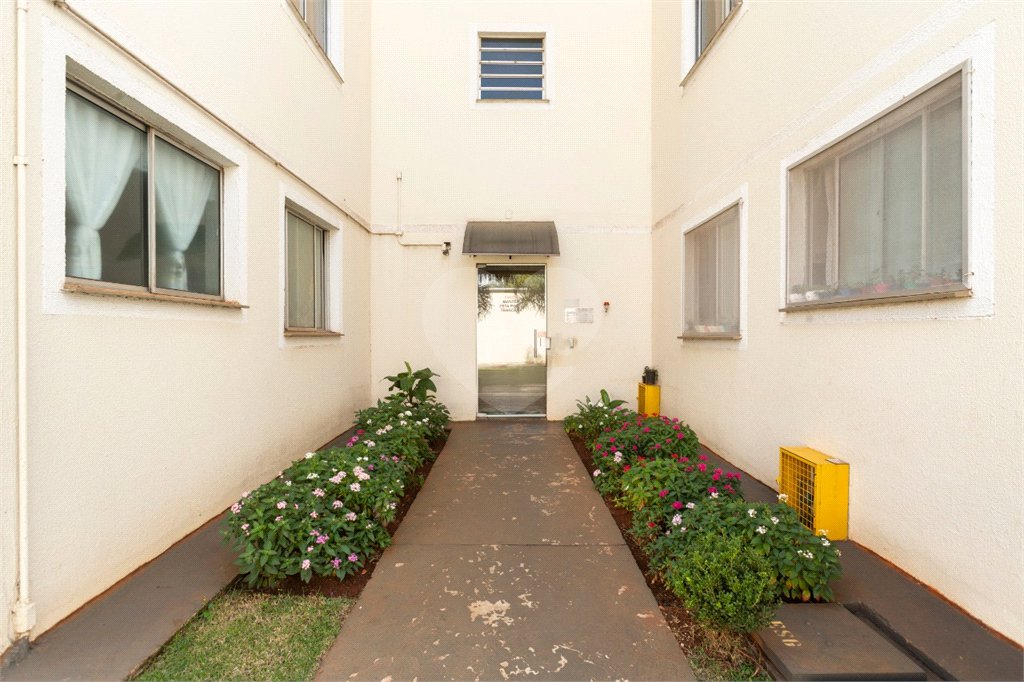 Apartamento no Allure Condomínio Resort.