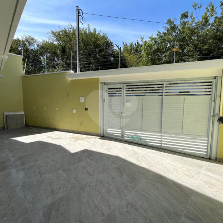 Casa à venda com 2 suítes em Parque Jaçatuba, Santo André, SP
