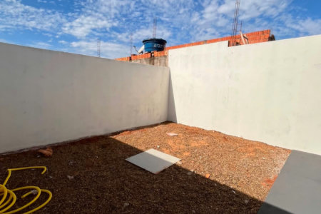 Casa à venda com 2 quartos, sendo 1 suíte,  em Nova Tres Lagoas, Três Lagoas, MS