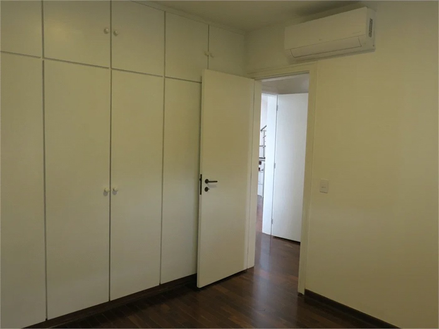 Cobertura à venda com 4 quartos, sendo 2 suítes,  em Vila Suzana, São Paulo, SP