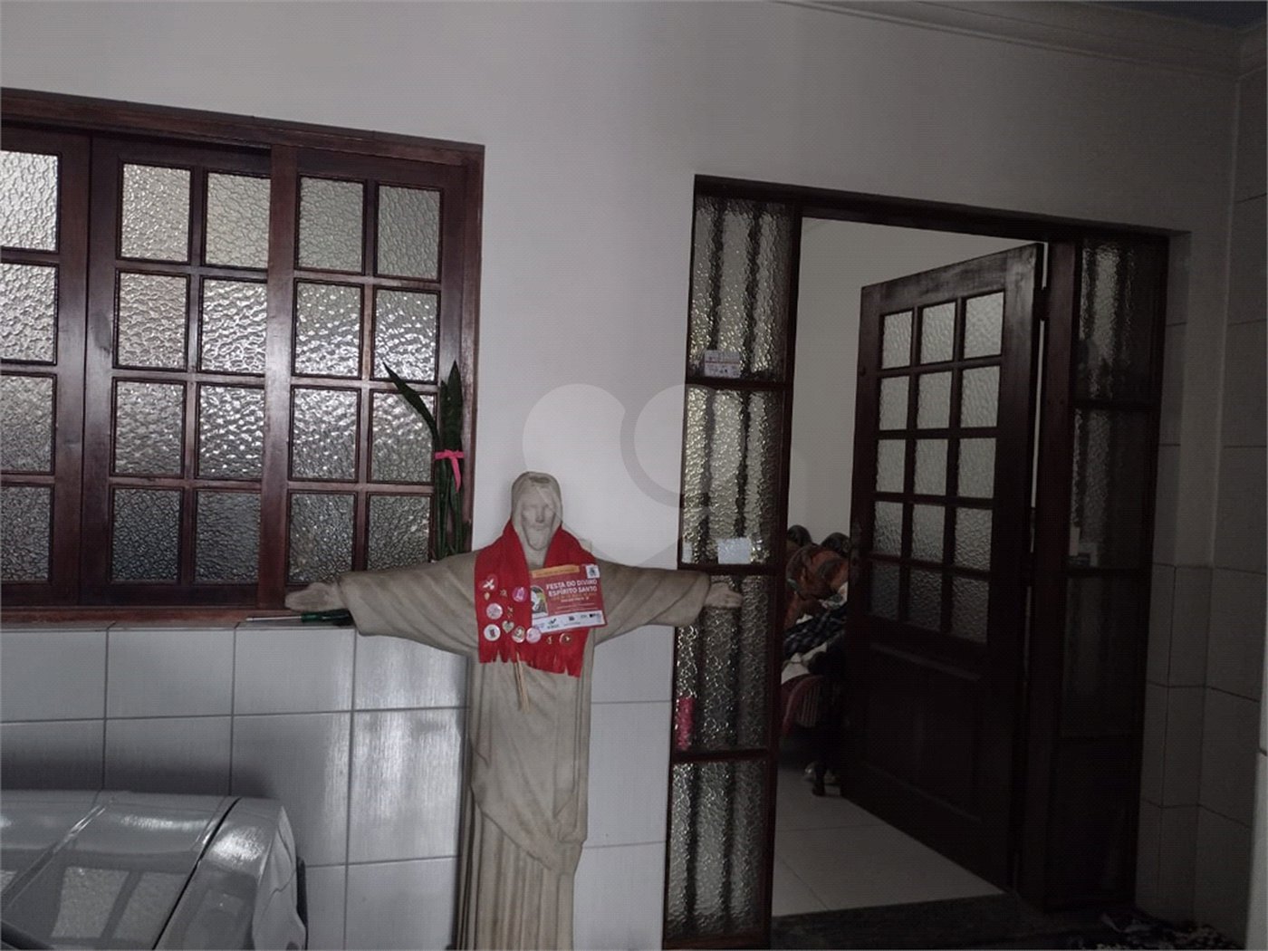 Casa à venda com 4 quartos, sendo 1 suíte,  em Jardim Cacique, Suzano, SP