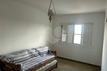 Casa à venda com 3 quartos, sendo 1 suíte,  em Jabaquara, São Paulo, SP