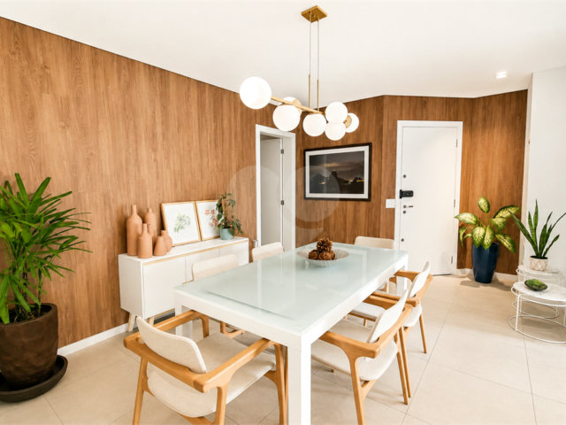 Apartamento à venda com 3 quartos, sendo 1 suíte,  em Chácara Santo Antônio (zona Sul), São Paulo, SP
