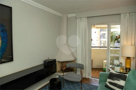 Apartamento à venda com 3 quartos, sendo 1 suíte, em Brooklin Paulista, São Paulo, SP