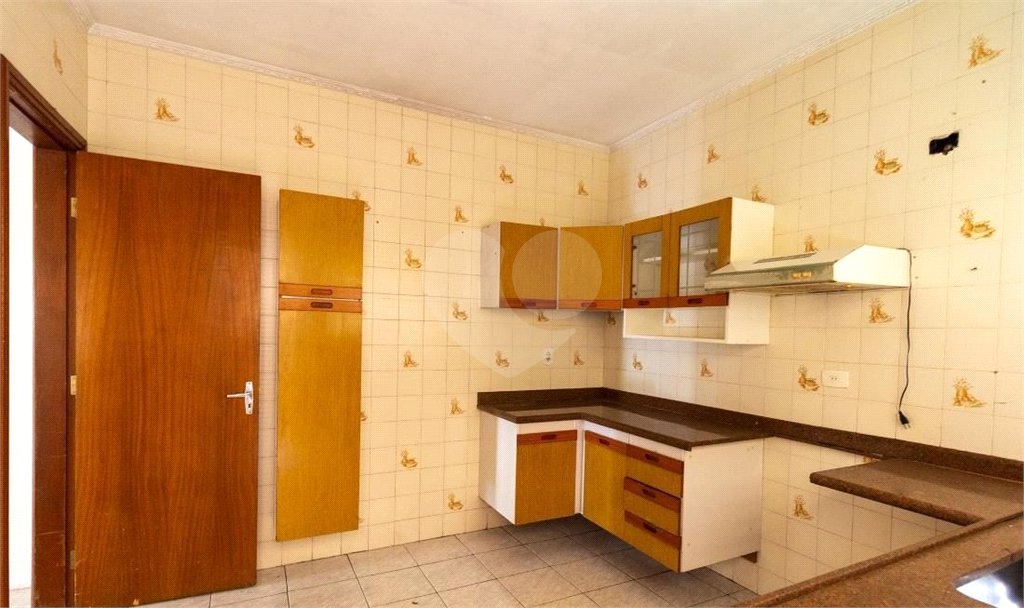 Sobrado à venda com 3 quartos, sendo 1 suíte, em Vila Vasconcelos, São Paulo, SP
