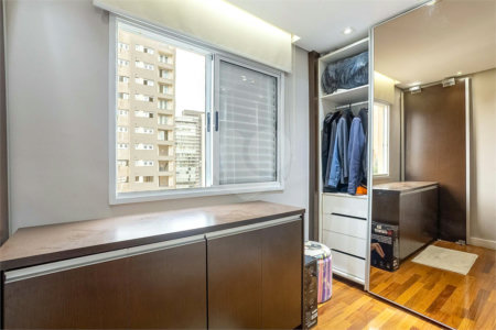 Apartamento à venda ou para alugar com 2 quartos, sendo 1 suíte, em Vila Olímpia, São Paulo, SP