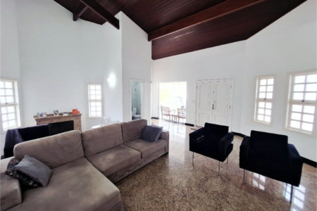 Casa à venda com 3 suítes no condomínio Vinhas da Vista Alegre Sede, Vinhedo - SP