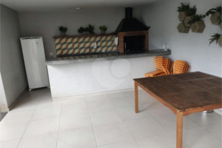 Apartamento à venda com 2 quartos em Guaiaúna, São Paulo, SP
